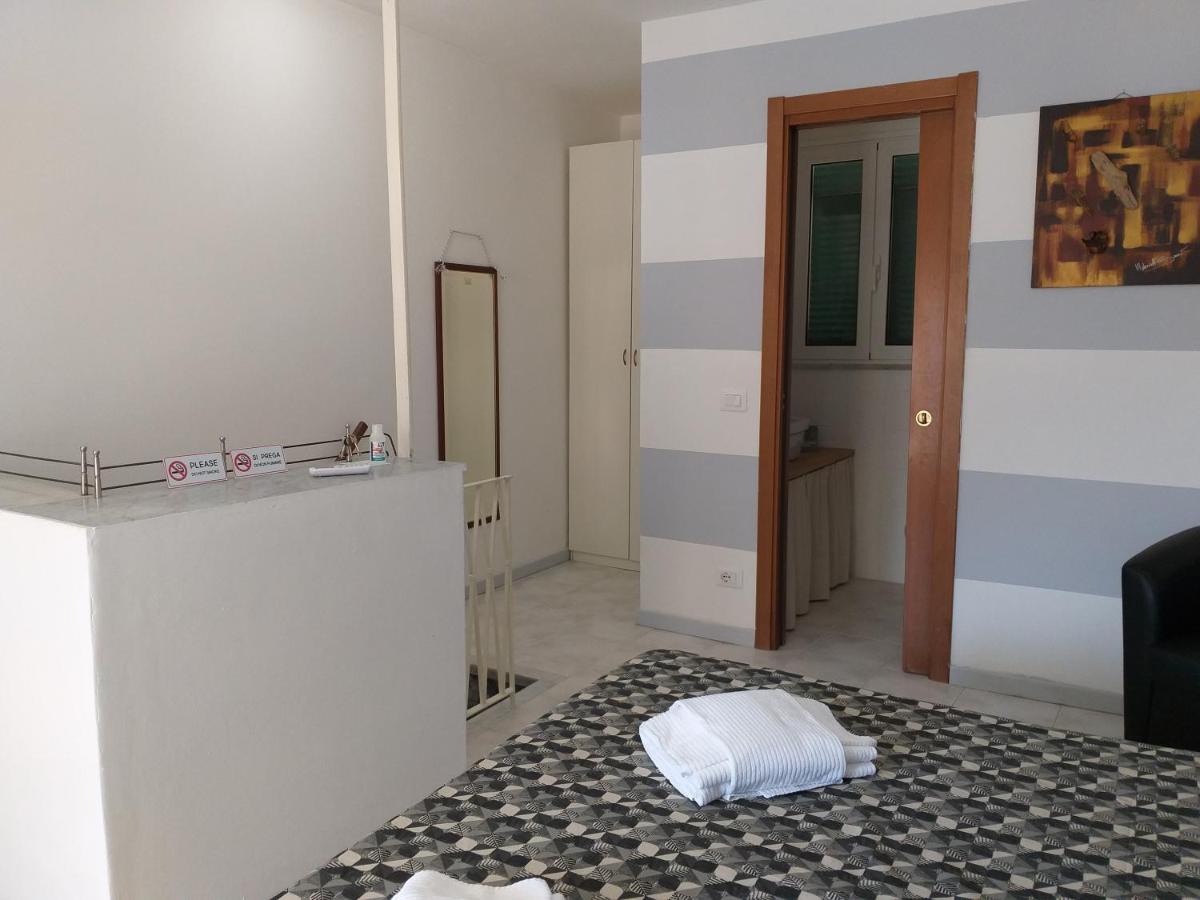 Aa Ciasea Duu Pintuu Riomaggiore