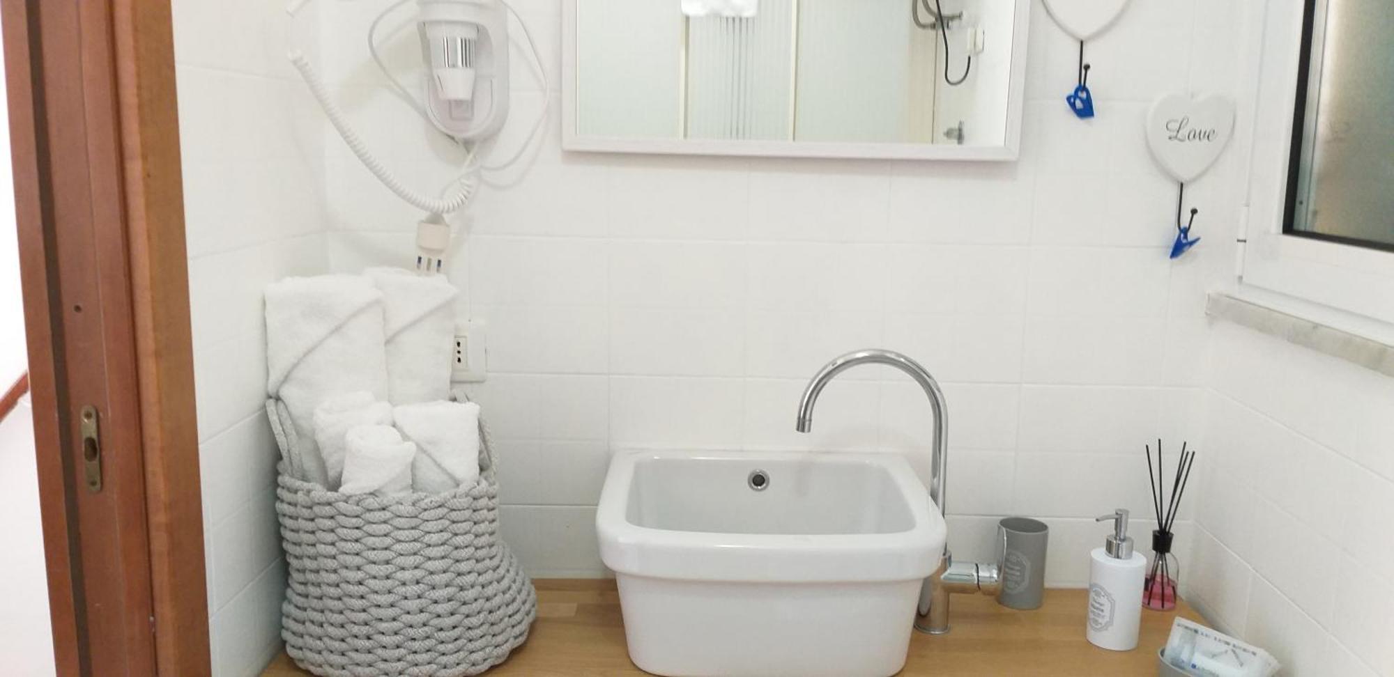 Apartment Aa Ciasea Duu Pintuu