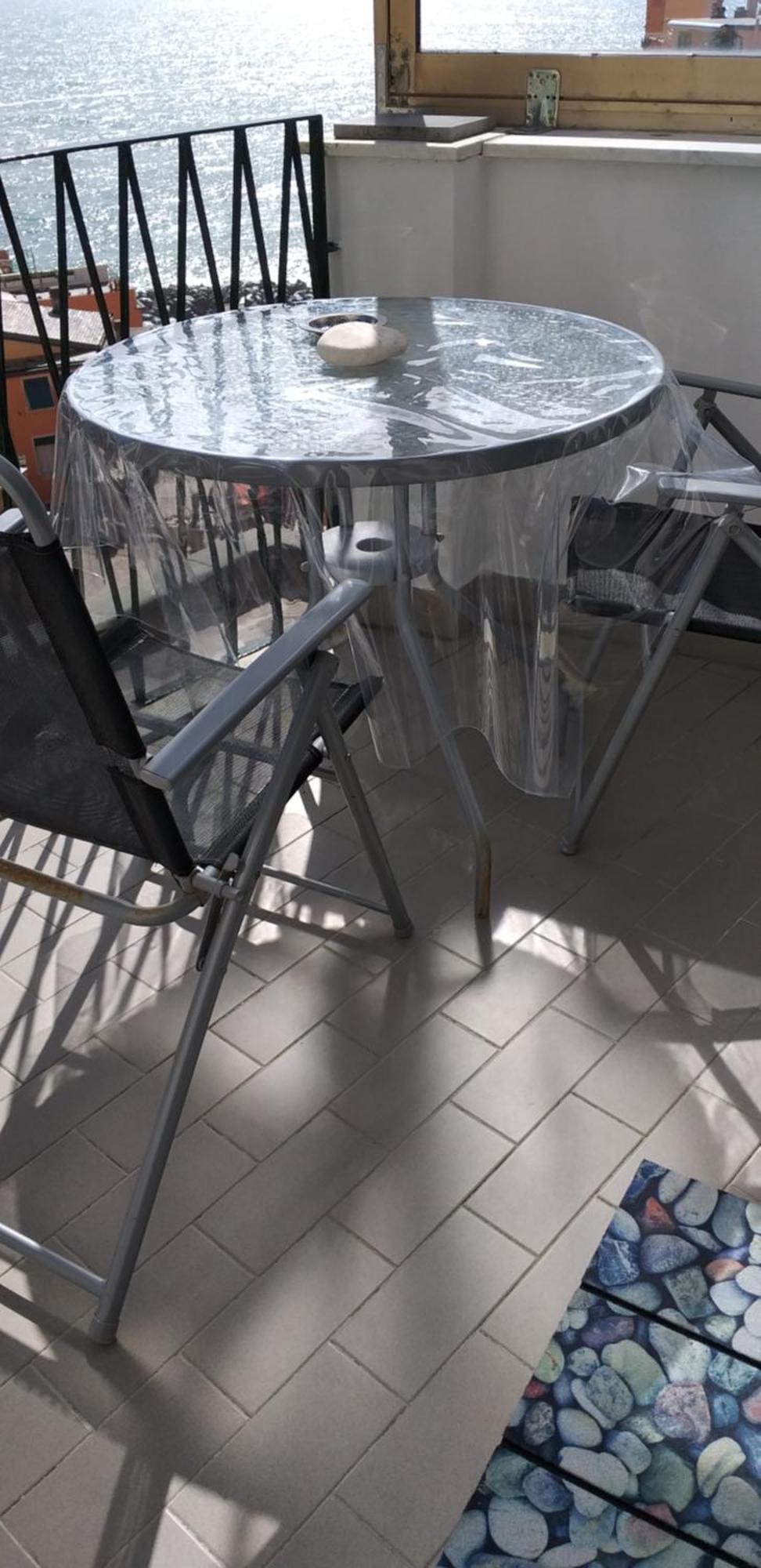 Apartment Aa Ciasea Duu Pintuu